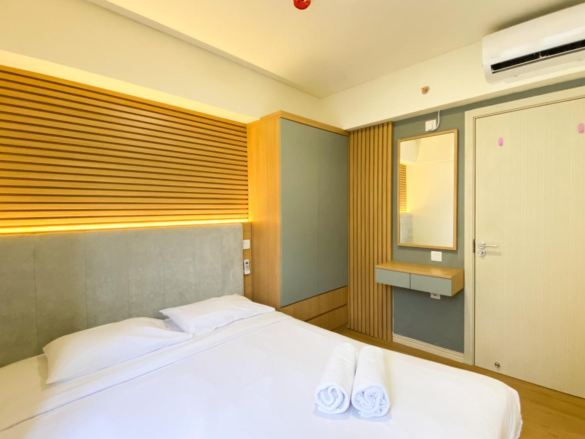 Comfort Living And Warm 3Br At Meikarta Apartment By Travelio Cikarang Buitenkant foto